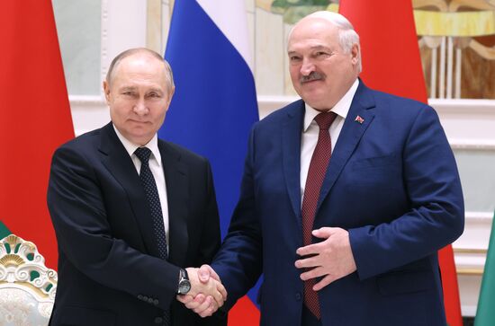 Рабочий визит президента Владимира Путина в Белоруссию. День второй