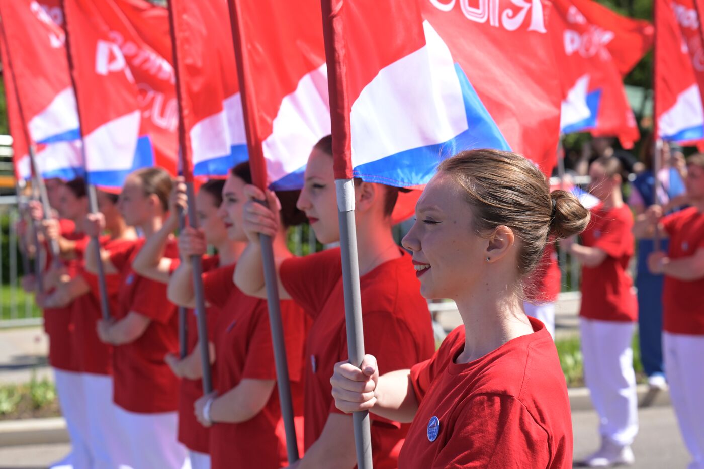 Выставка "Россия". Спортивное шествие, посвященное 105-летию первого парада на Красной площади