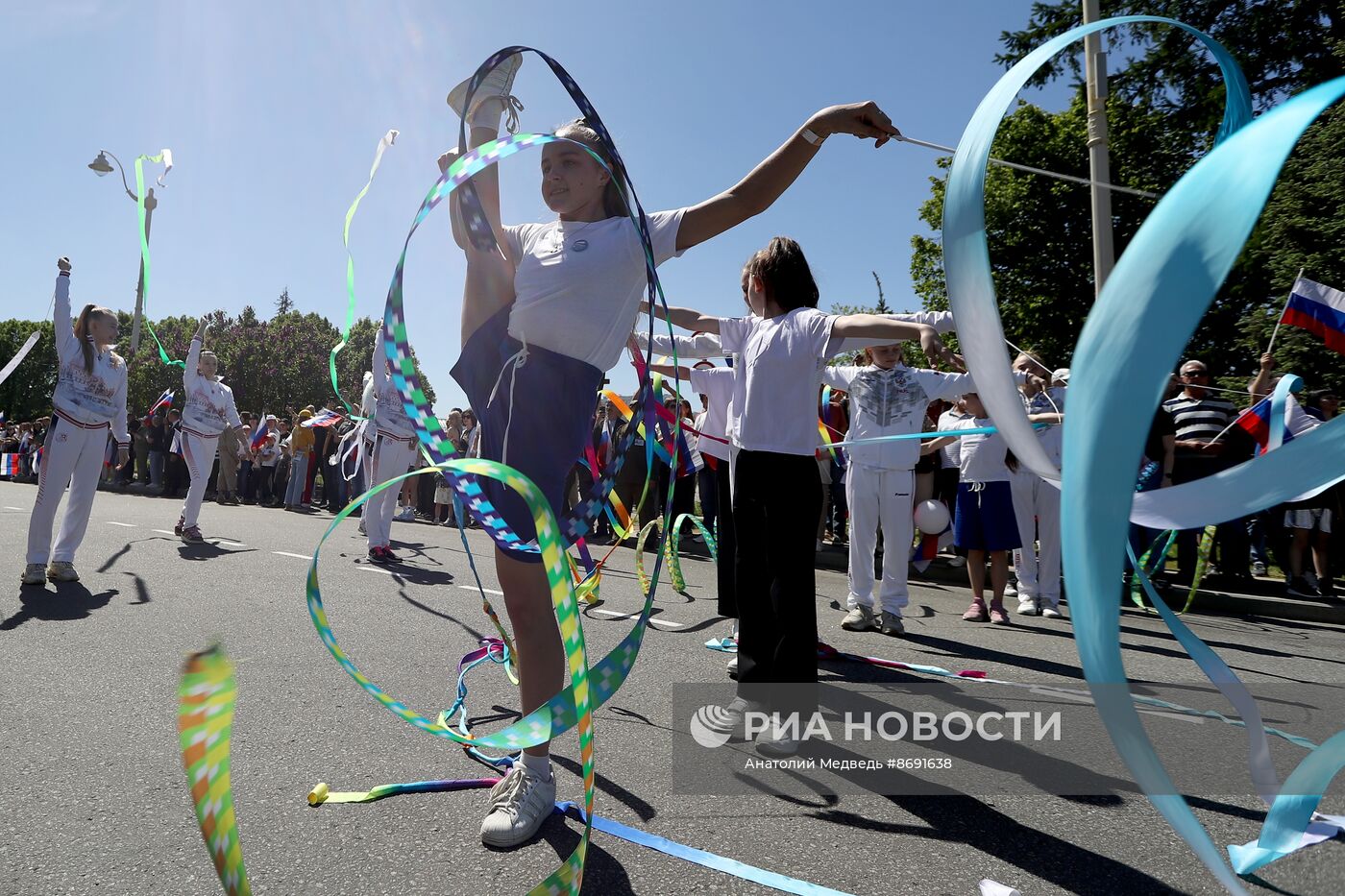 Выставка "Россия". Спортивное шествие, посвященное 105-летию первого парада на Красной площади