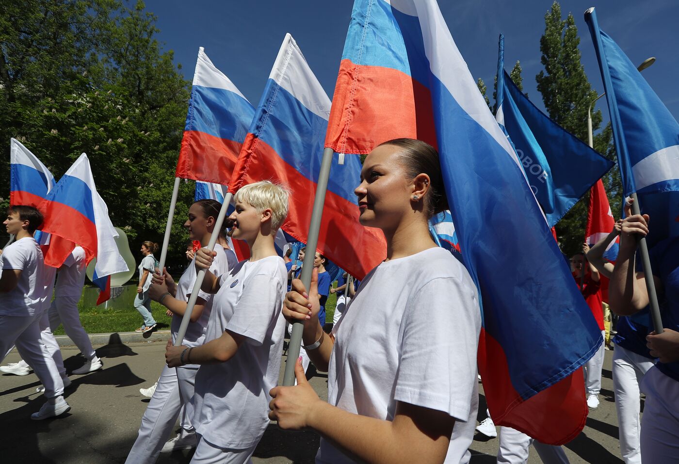 Выставка "Россия". Спортивное шествие, посвященное 105-летию первого парада на Красной площади