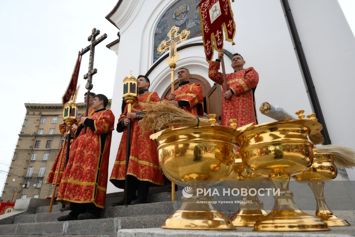 Крестный ход в честь Дня славянской письменности и культуры в Новосибирске