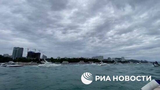 Парад яхт в акватории Сочи