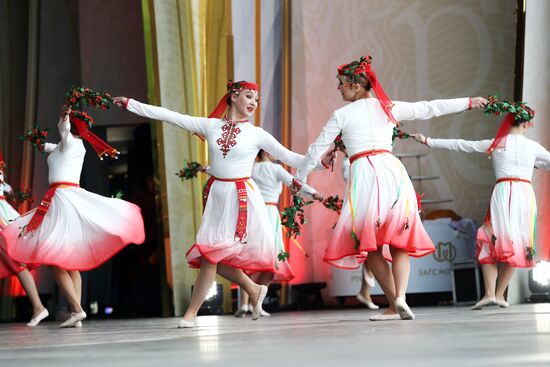 Выставка "Россия". Национальный праздник "Пеледыш пайрем"
