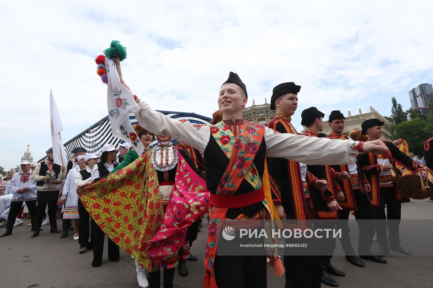 Выставка "Россия". Национальный праздник "Пеледыш пайрем"