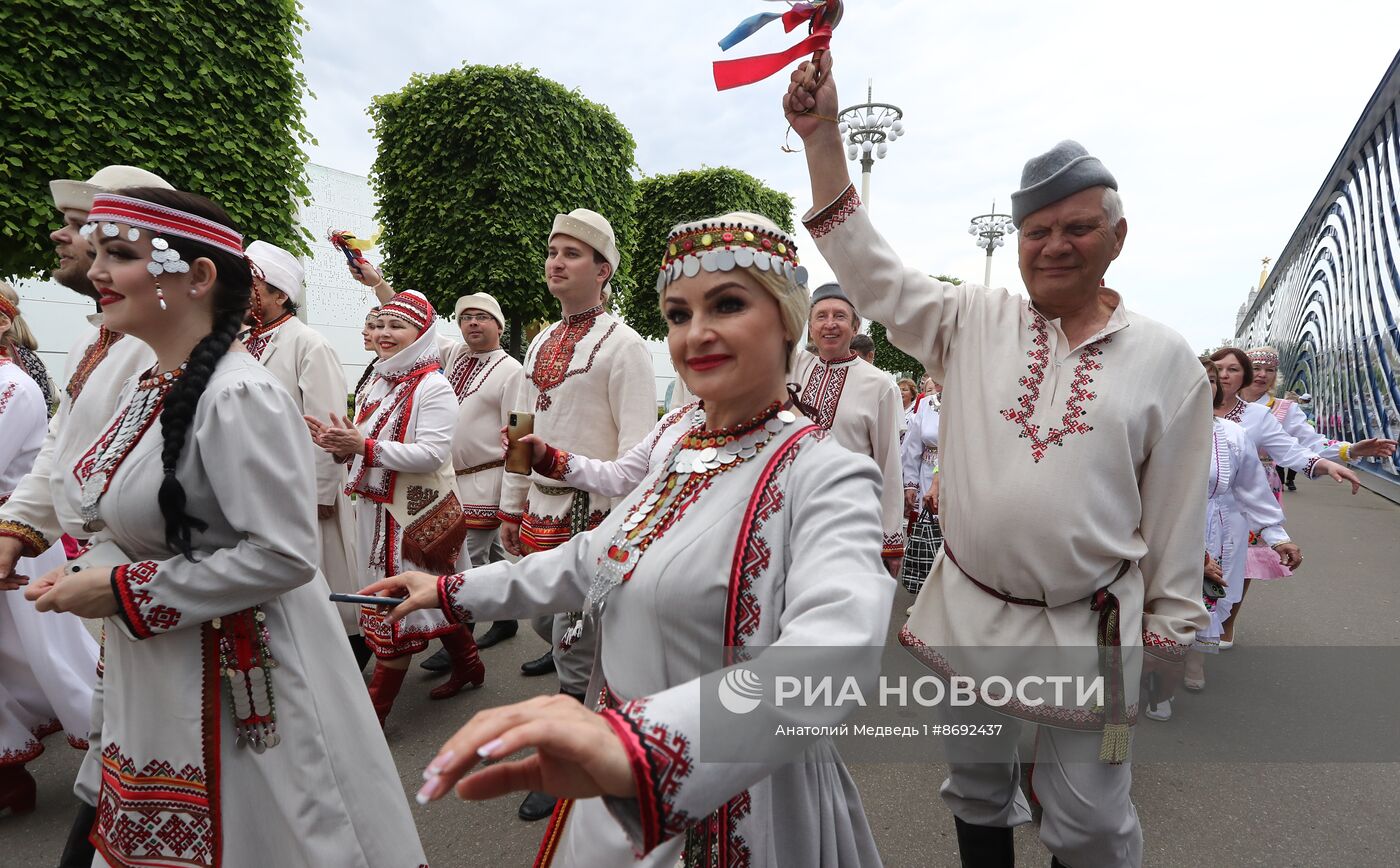 Выставка "Россия". Национальный праздник "Пеледыш пайрем"