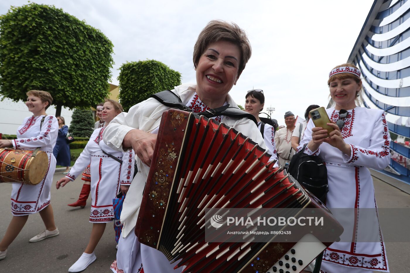 Выставка "Россия". Национальный праздник "Пеледыш пайрем"