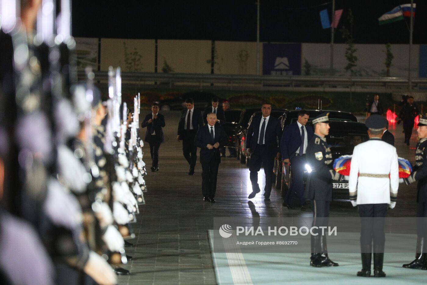 Рабочий визит президента Владимира Путина в Узбекистан