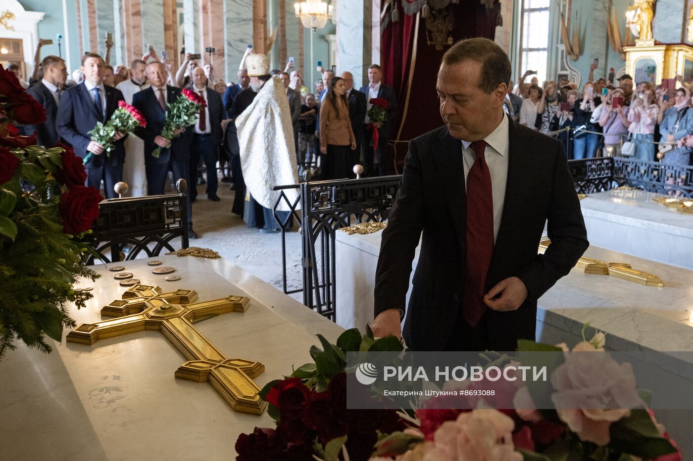 Рабочая поездка заместителя председателя Совбеза РФ Д. Медведева в Северо-Западный федеральный округ