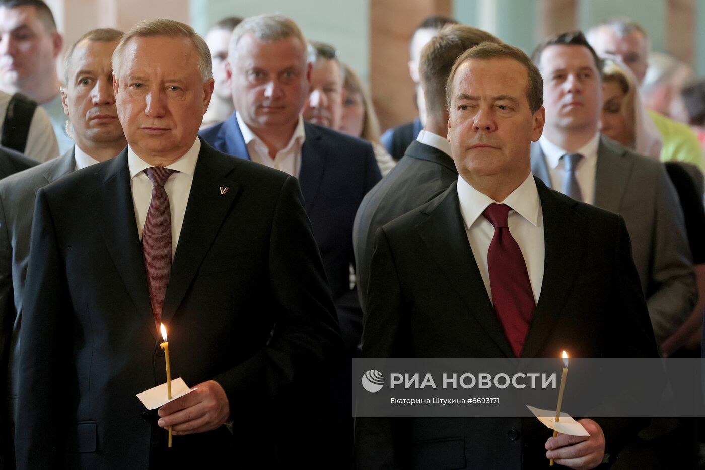 Рабочая поездка заместителя председателя Совбеза РФ Д. Медведева в Северо-Западный федеральный округ
