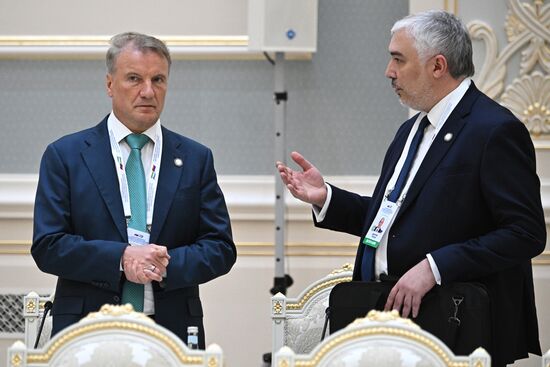 Рабочий визит президента Владимира Путина в Узбекистан. День второй