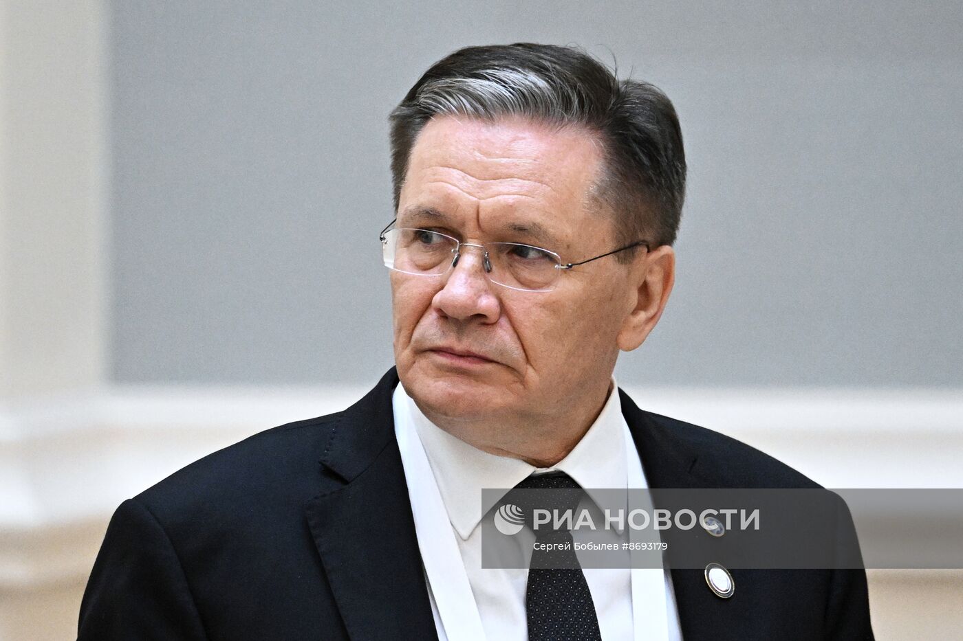 Рабочий визит президента Владимира Путина в Узбекистан. День второй