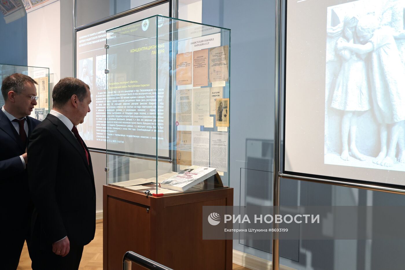 Рабочая поездка заместителя председателя Совбеза РФ Д. Медведева в Северо-Западный федеральный округ