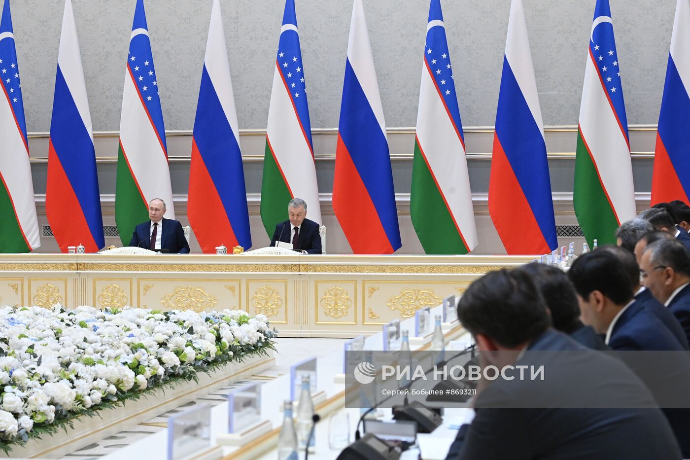 Рабочий визит президента Владимира Путина в Узбекистан. День второй