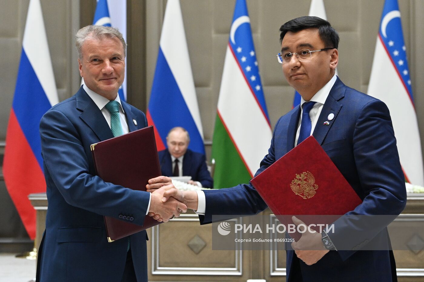 Рабочий визит президента Владимира Путина в Узбекистан. День второй