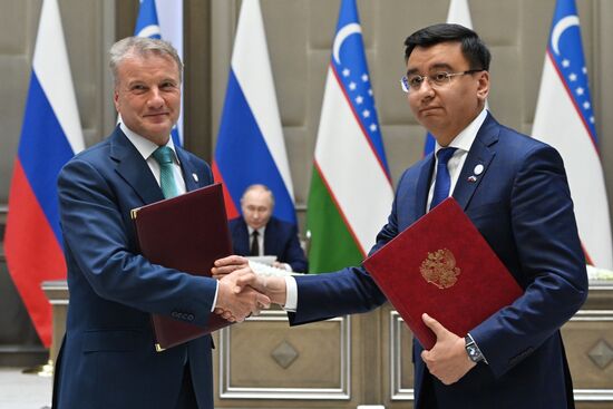 Рабочий визит президента Владимира Путина в Узбекистан. День второй