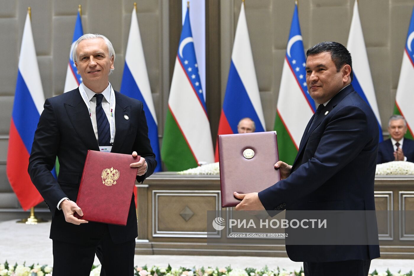 Рабочий визит президента Владимира Путина в Узбекистан. День второй