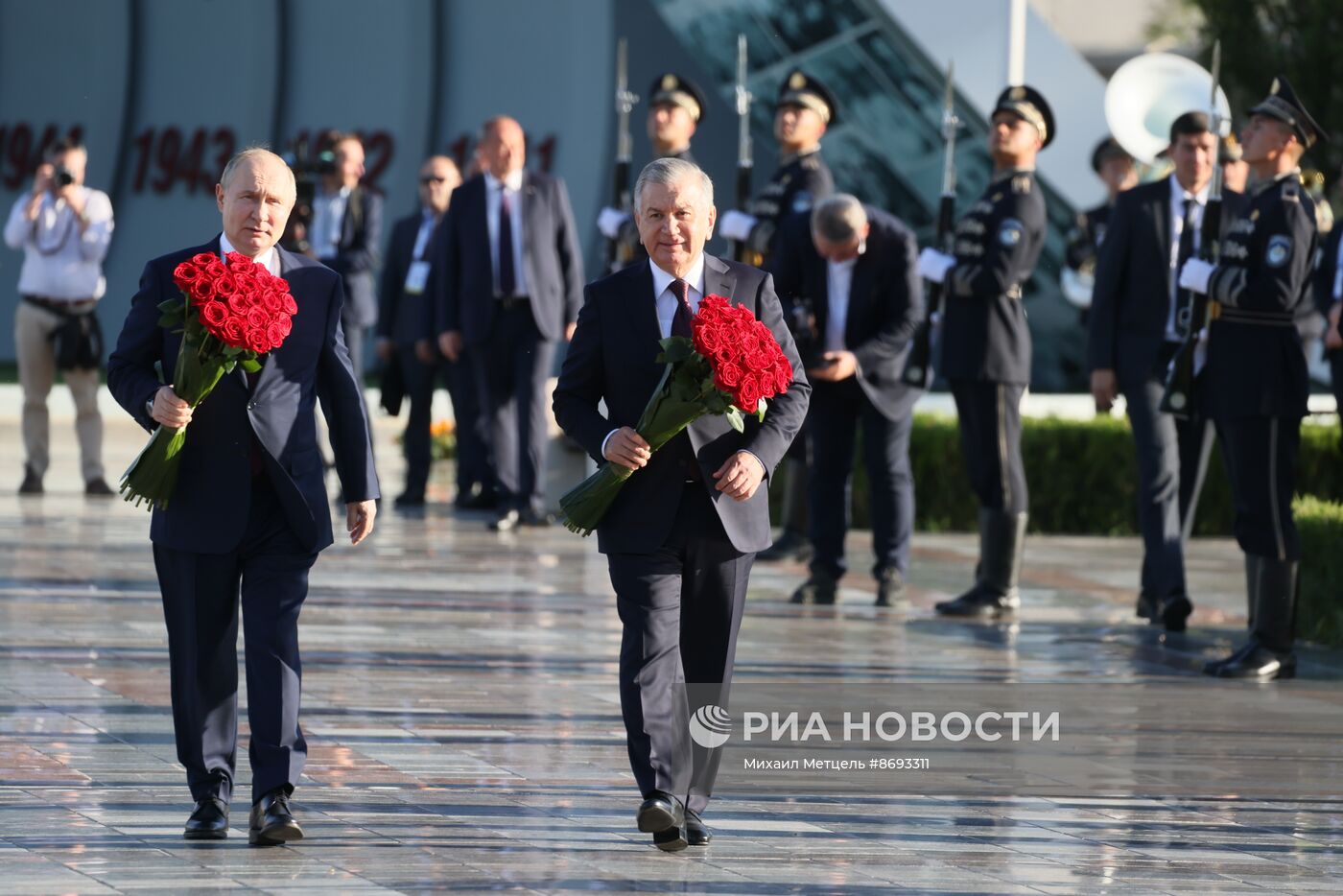 Рабочий визит президента Владимира Путина в Узбекистан. День второй