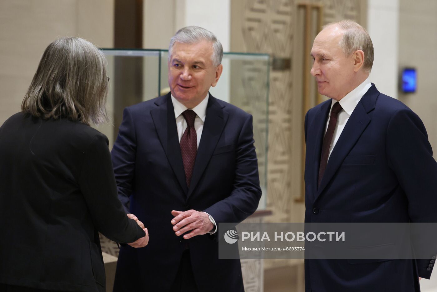 Рабочий визит президента Владимира Путина в Узбекистан. День второй