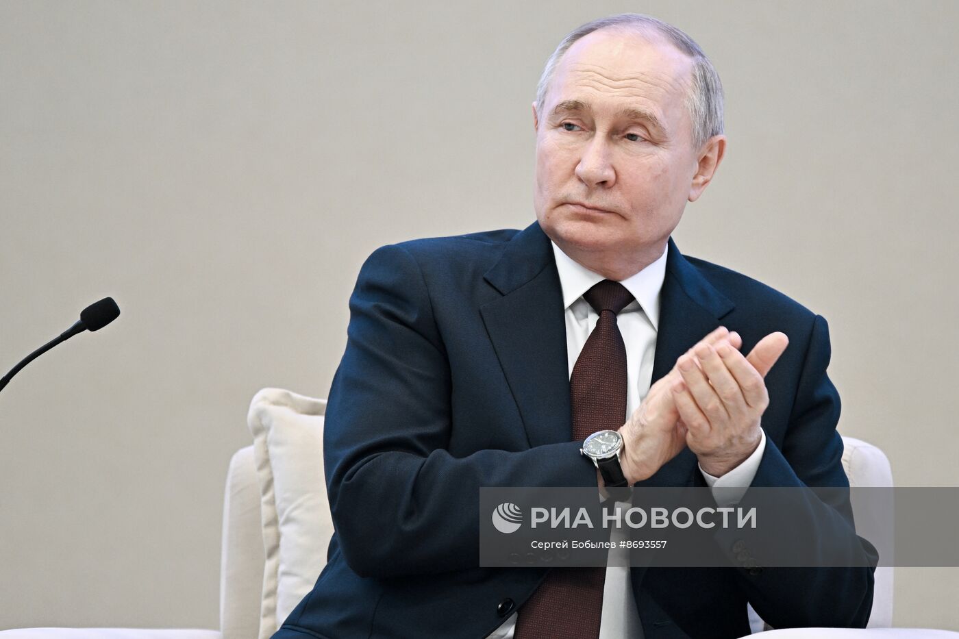 Рабочий визит президента Владимира Путина в Узбекистан. День второй