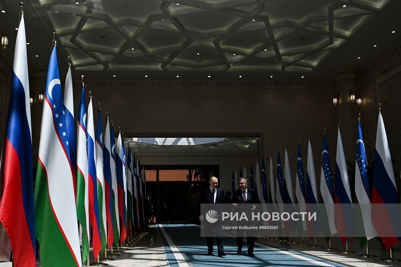 Рабочий визит президента Владимира Путина в Узбекистан. День второй