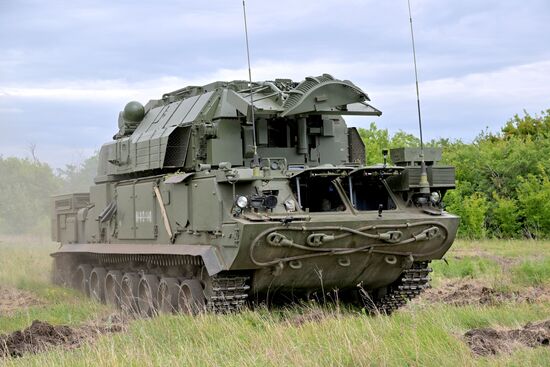 Боевое дежурство ЗРК "Тор-М2" ЦВО в зоне спецоперации