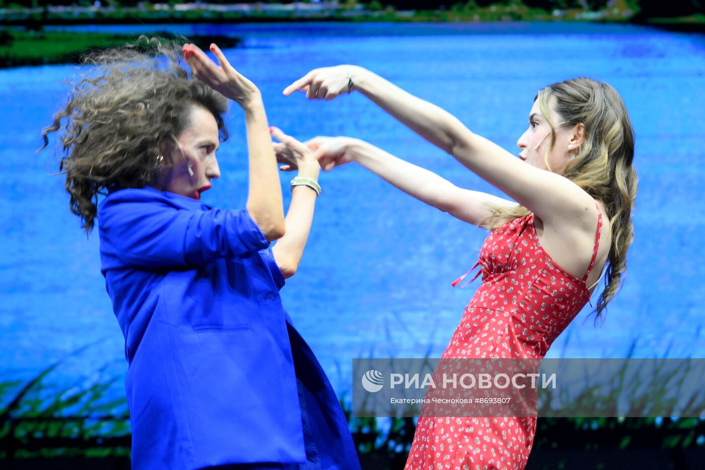 Премьера спектакля "Люди А. Выбор"
