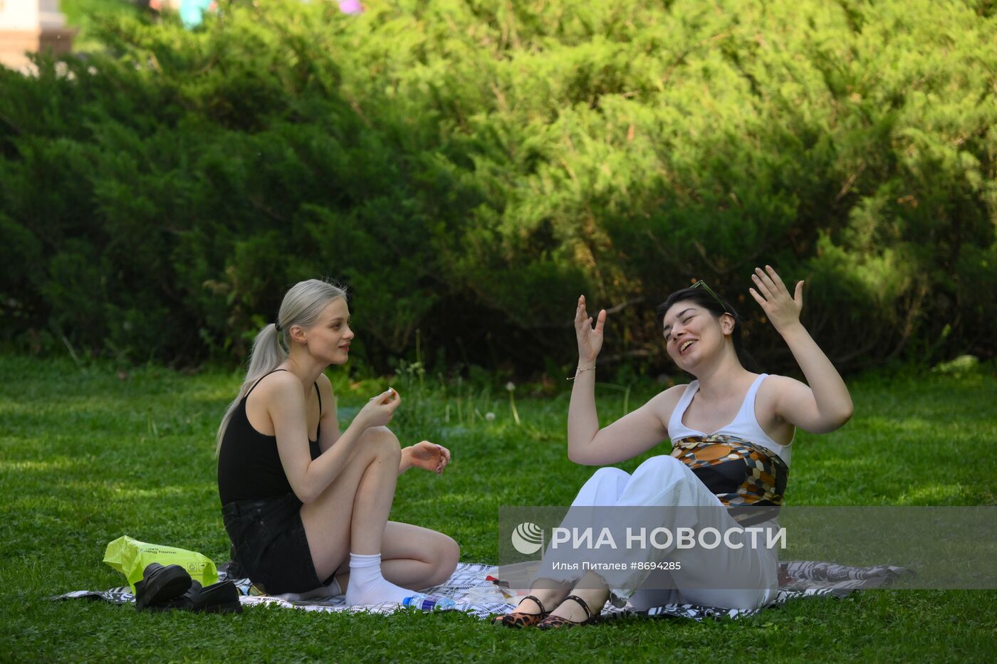 Жаркая погода в Москве 