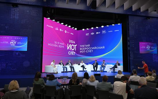 Выставка "Россия". Панельная дискуссия "Управление университетом в современных контекстах"