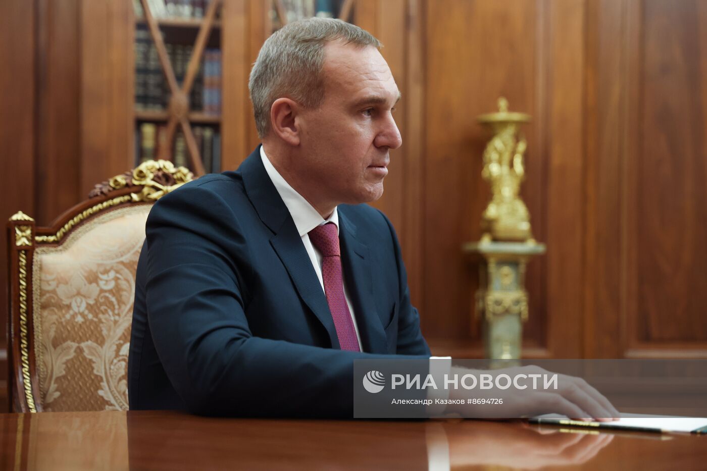 Президент Владимир Путин встретился с мэром Тюмени Русланом Кухаруком