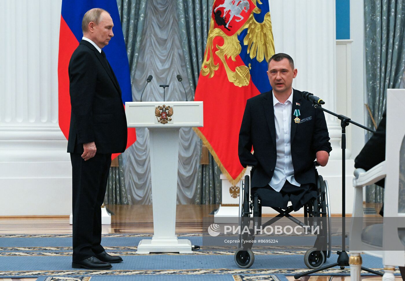 Президент Владимир Путин вручил высшие государственные награды РФ