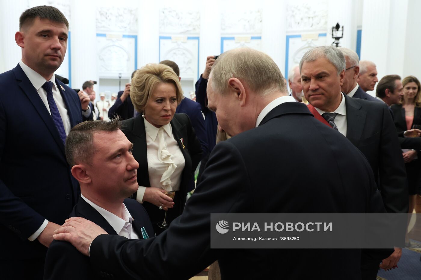 Президент Владимир Путин вручил высшие государственные награды РФ