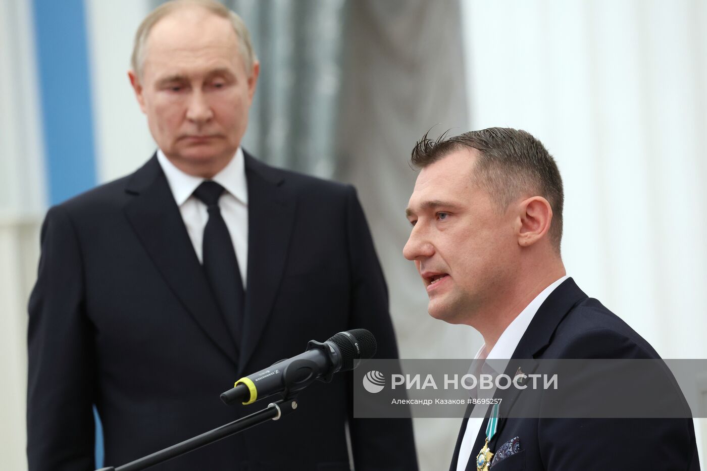 Президент Владимир Путин вручил высшие государственные награды РФ