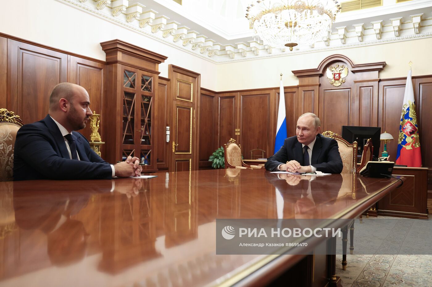 Президент Владимир Путин встретился с главой правительства Тульской области Вячеславом Федорищевым