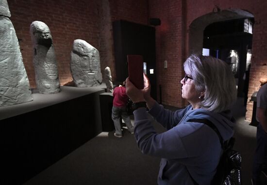 Выставка "Сны Сибири" во Владивостоке