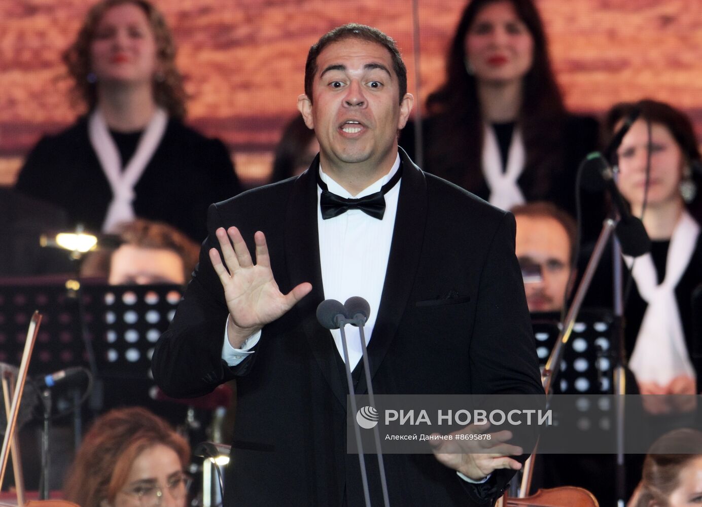 Гала-концерт "Классика на Дворцовой" в Санкт-Петербурге