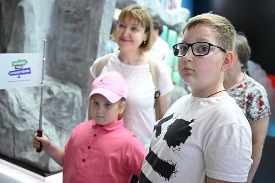 Выставка "Россия". Дети-гиды провели экскурсии для детей