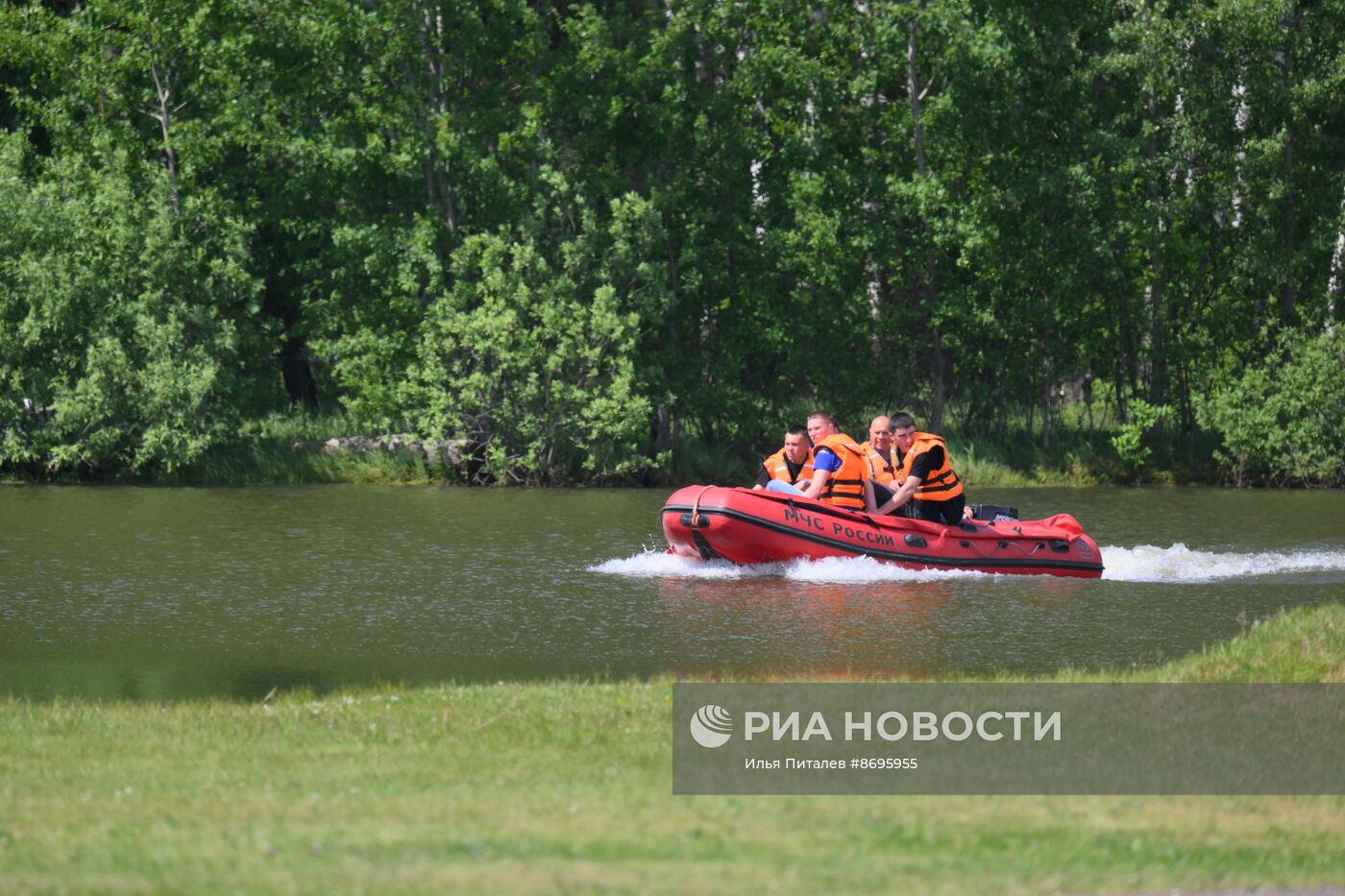 Учения МЧС России на территории Ногинского спасательного центра