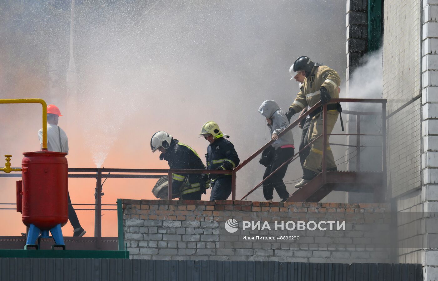 Учения МЧС России на территории Ногинского спасательного центра