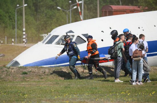 Учения МЧС России на территории Ногинского спасательного центра