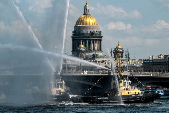 Фестиваль ледоколов в Санкт-Петербурге