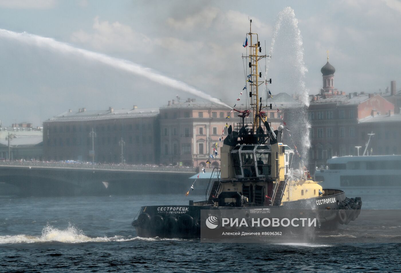 Фестиваль ледоколов в Санкт-Петербурге