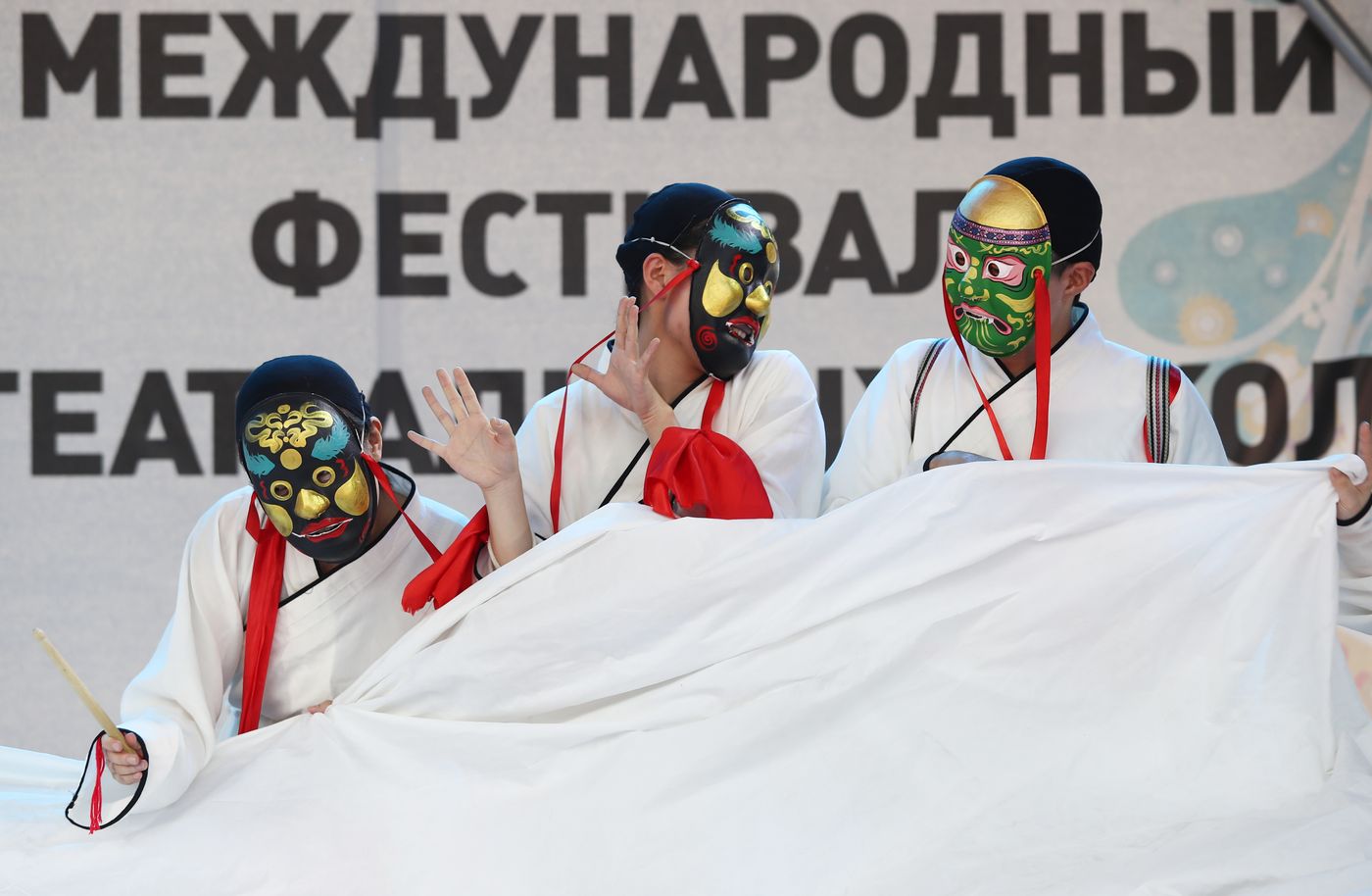 Выставка "Россия". VII Международный фестиваль театральных школ стран БРИКС