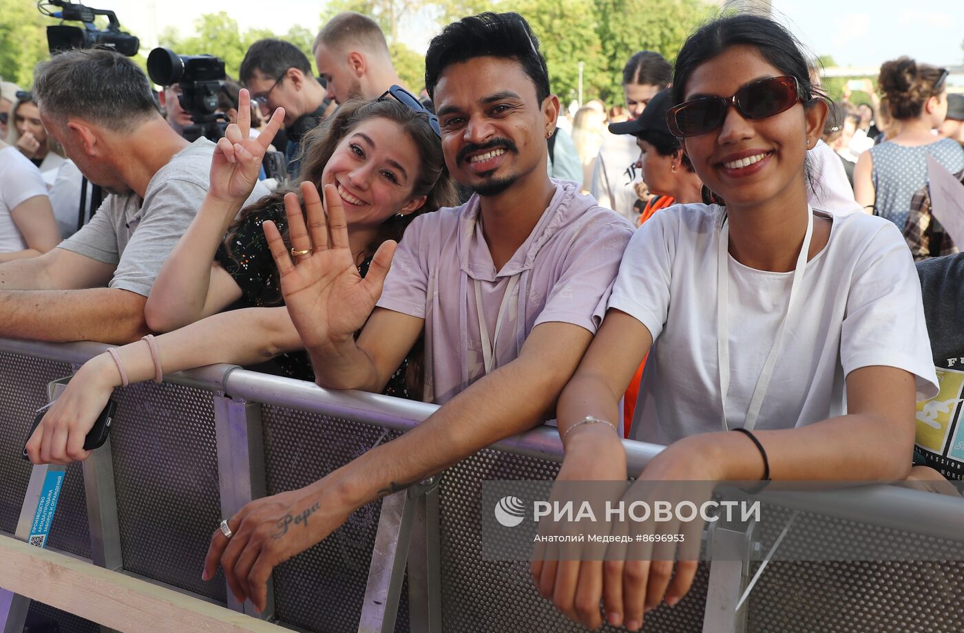 Выставка "Россия". VII Международный фестиваль театральных школ стран БРИКС