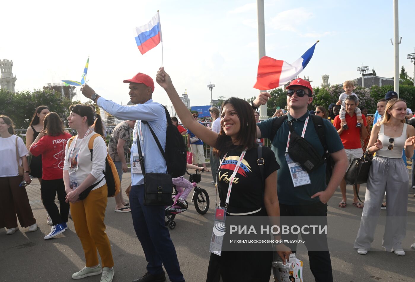 Выставка "Россия". Церемония закрытия Международного фестиваля детства и юности "Фестиваль Движения Первых"