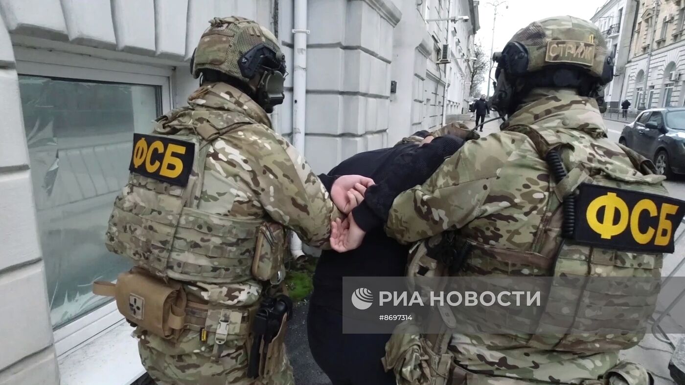 ФСБ России задержала агентов украинских спецслужб, готовивших теракты в Севастополе