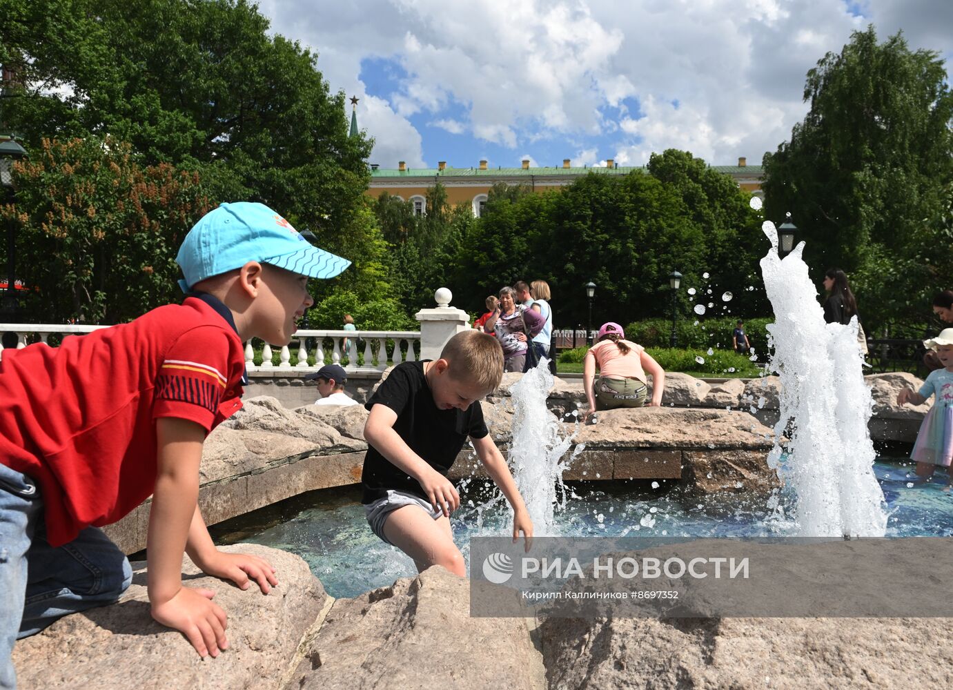 Жаркая погода в Москве