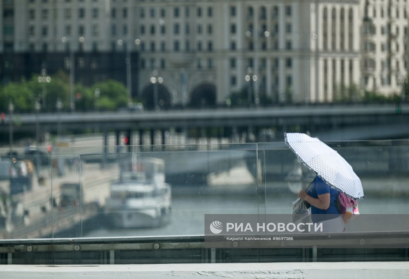 Жаркая погода в Москве