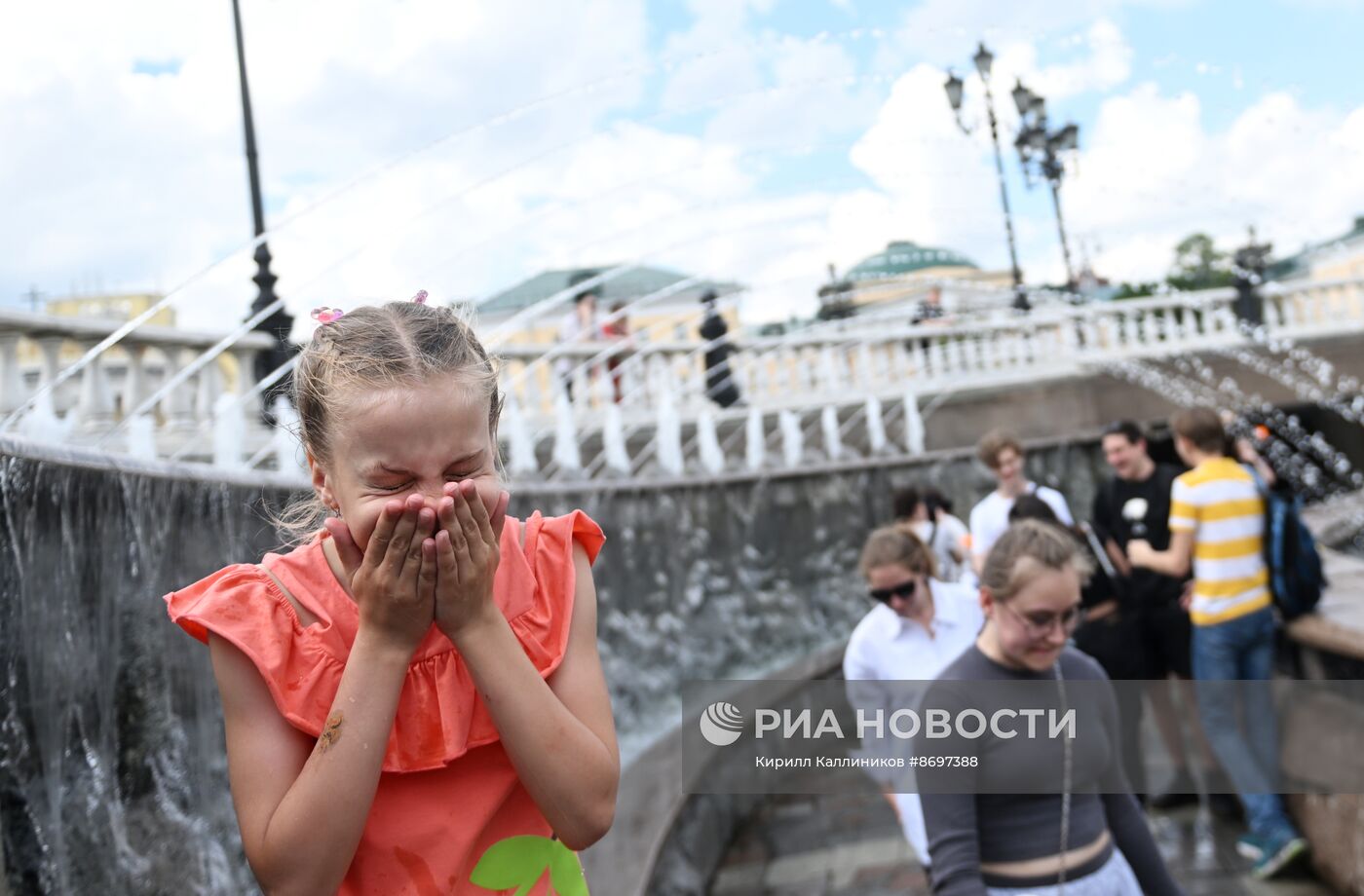 Жаркая погода в Москве