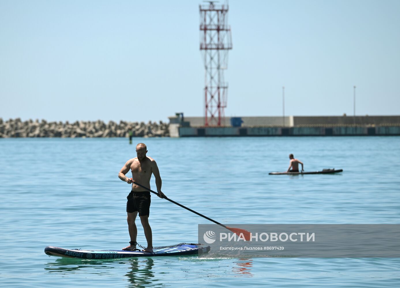 Старт пляжного сезона в Сочи