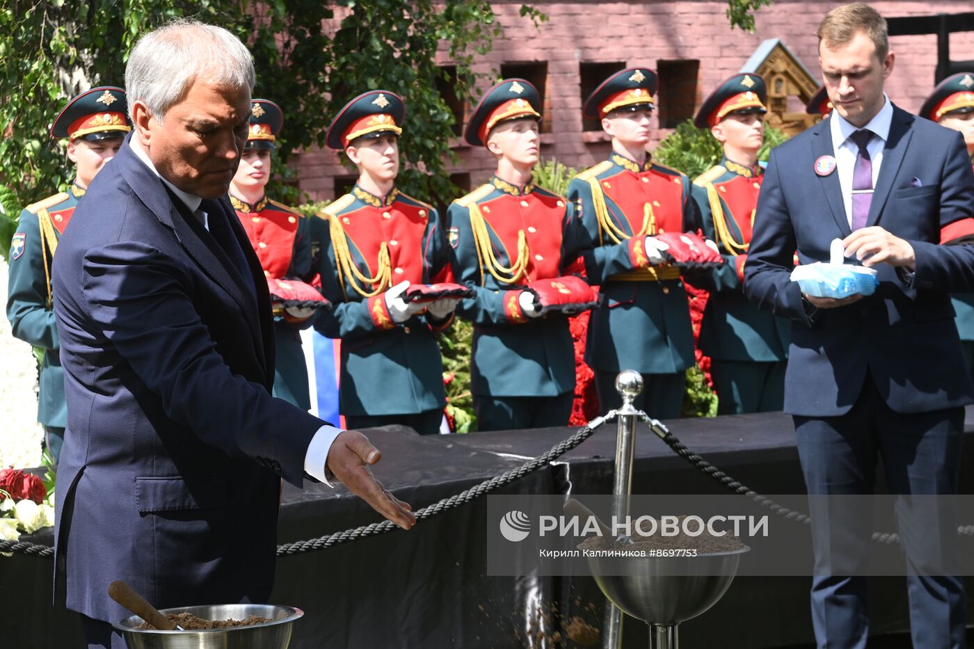 Прощание с депутатом Госдумы А. Чилингаровым